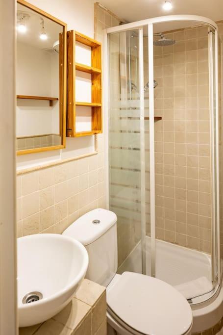 Beautiful Apartment In Malasana For 3 Pax - Ferrer Madrid Bagian luar foto